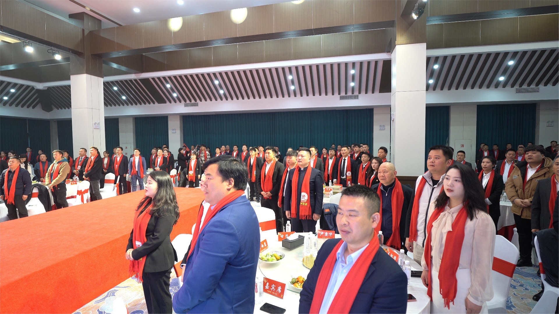 1709171099977707.jpg 唱國(guó)歌.jpg